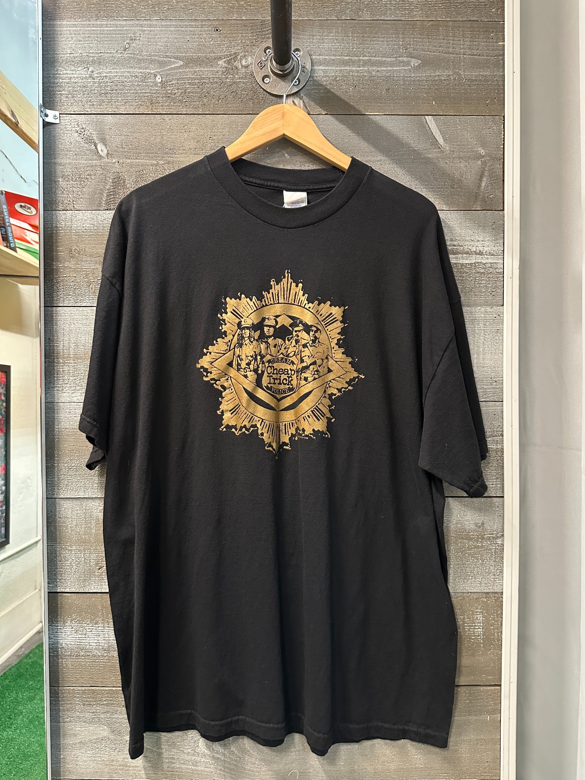 ドリームポリス（訳ありです） 06 Cheap Trick Dream Police Sz XXL | Garden Street Vintage
